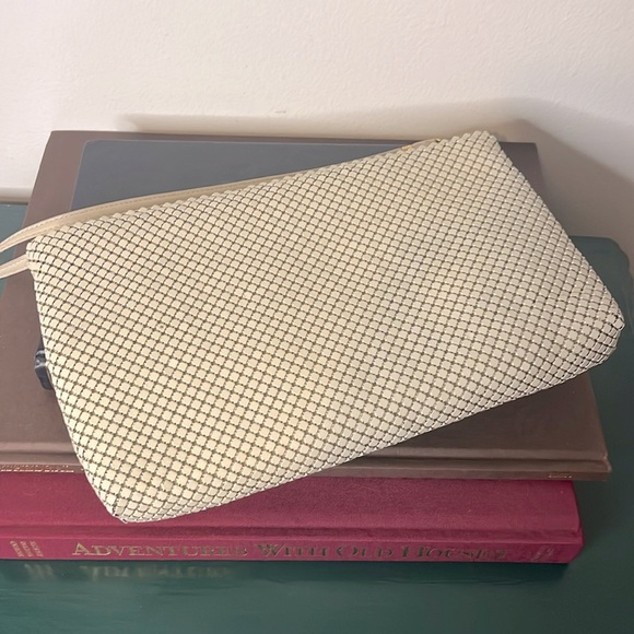Whiting & Davis International Ivory Mesh Vintage 1980s Bag - Picture 7 of 8